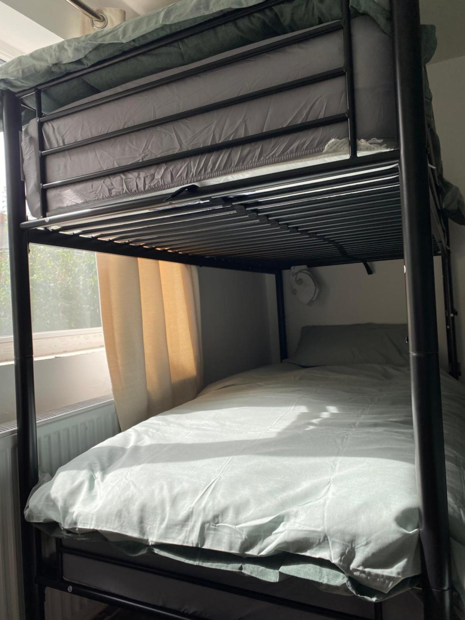 Freedom Hostel Radcliffe エクステリア 写真